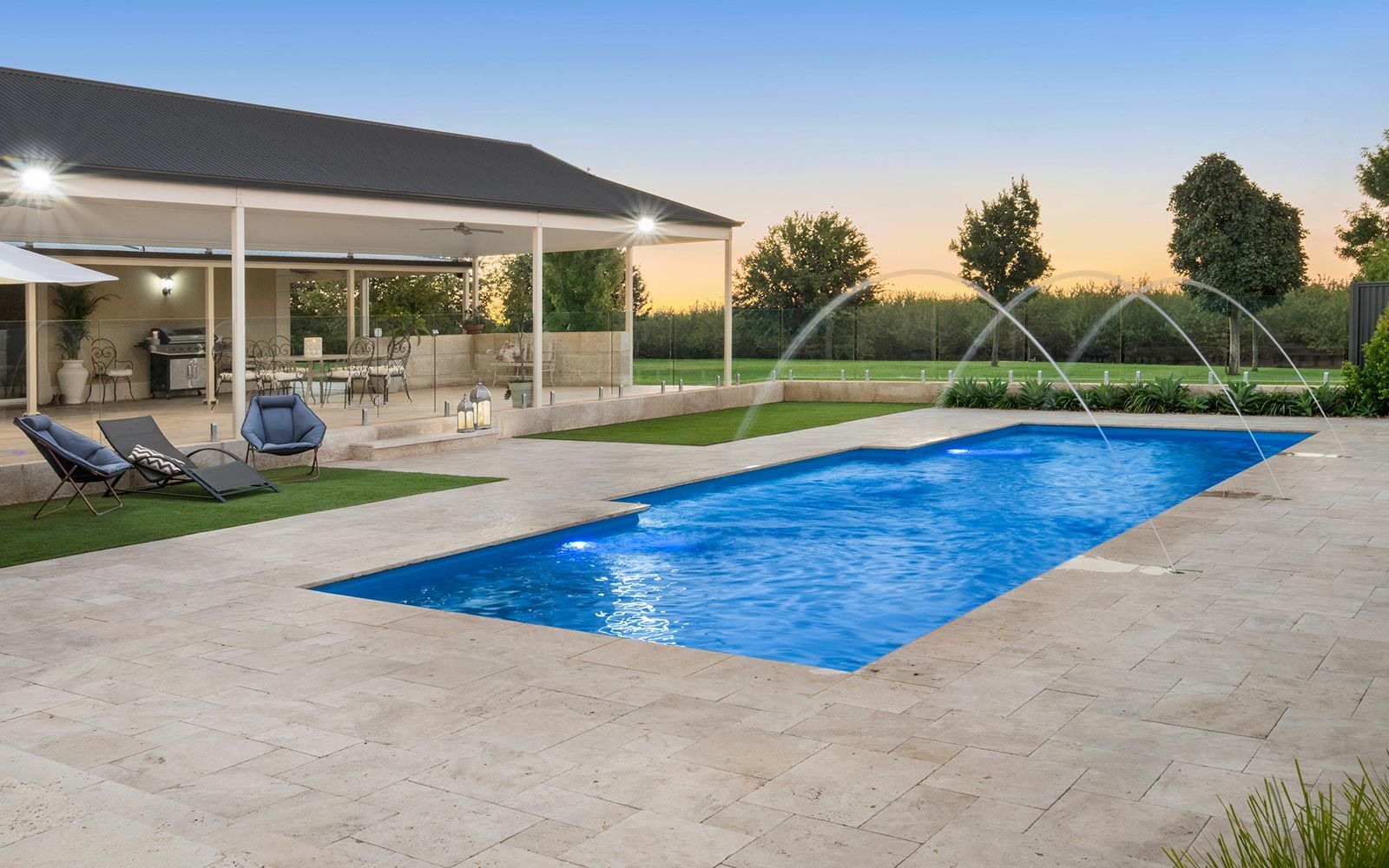 Residential premium fibreglass specialty rectangular pools. Servicing the Central Coast, Newcastle, Lake Macquarie and Hunter regions.